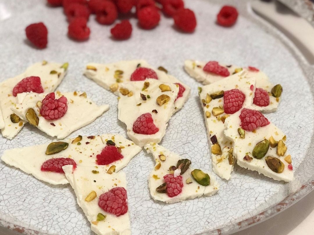 Resep Yoghurt Bark, Cemilan Kekinian yang Menyehatkan dan Cocok untuk Diet