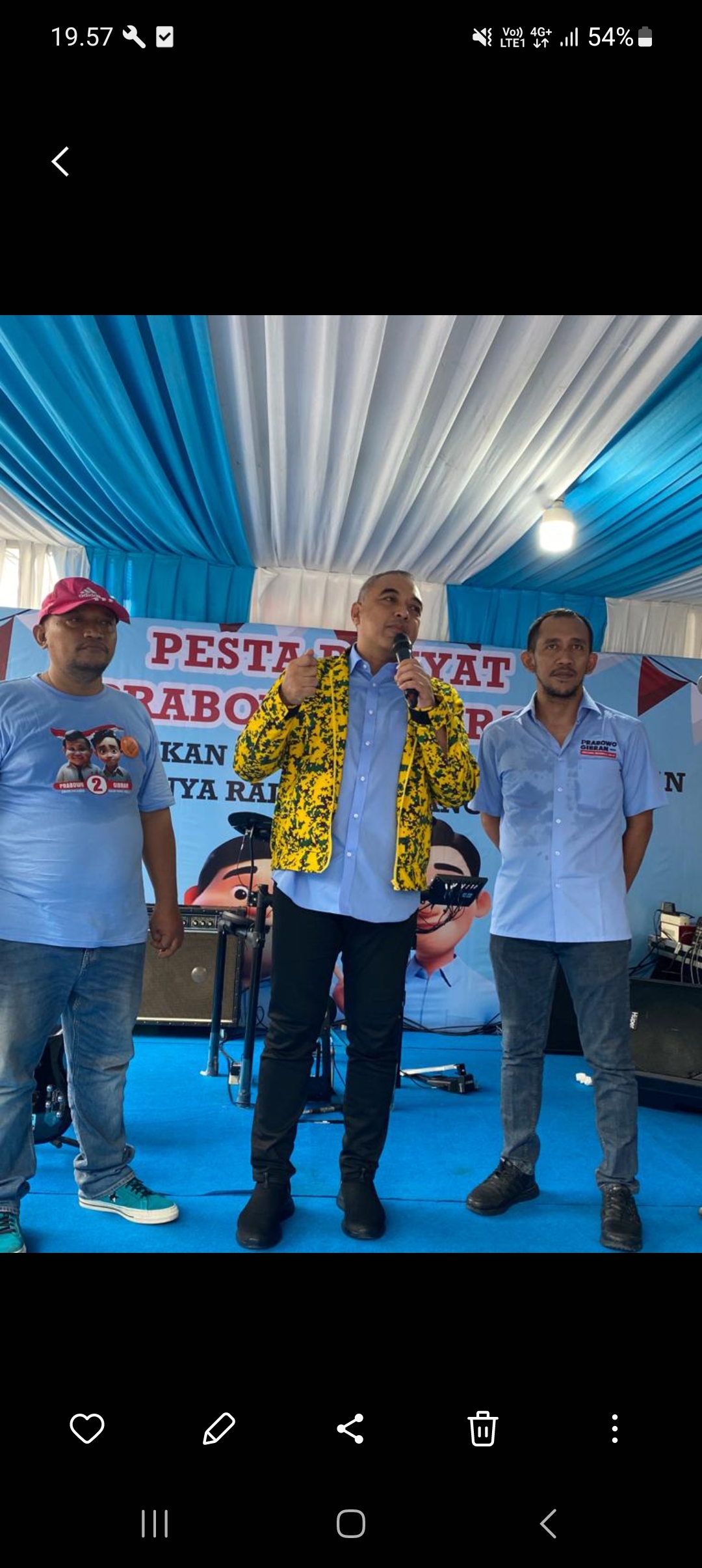Beri Dukungan ke Prabowo - Gibran, Golkar DKI Ajak Warga Nobar Debat Capres di Kantor Cikini