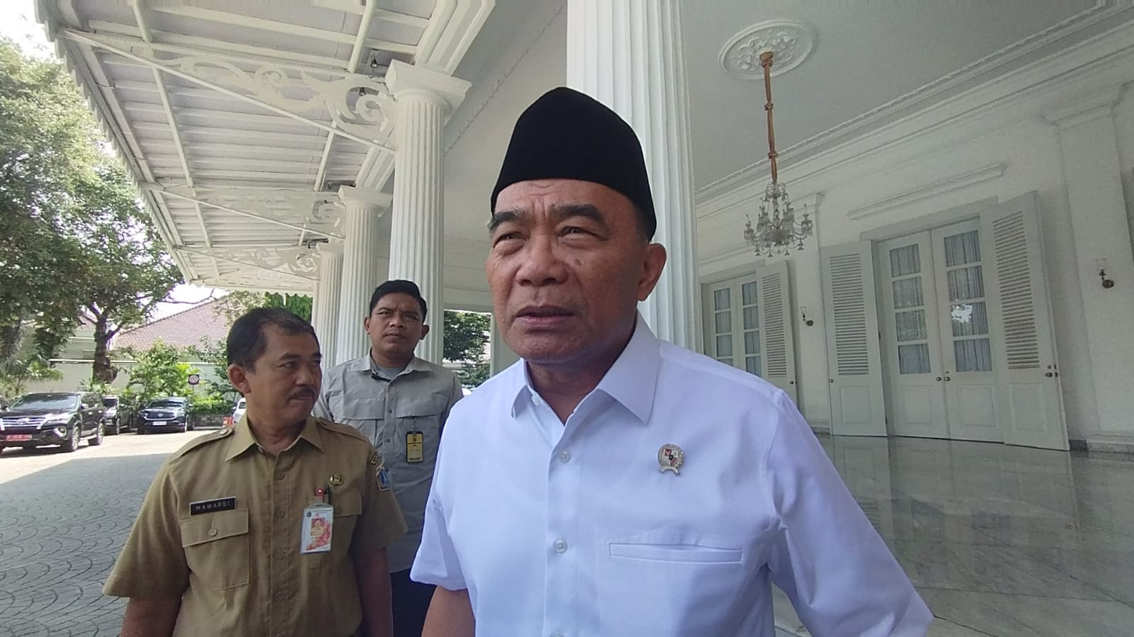 Pj Gubernur Heru Budi Bertemu Empat Mata dengan Menko PMK Muhadjir Effendi, Kira-kira Apa yang Dibahas ya? Ini Dia Jawabannya