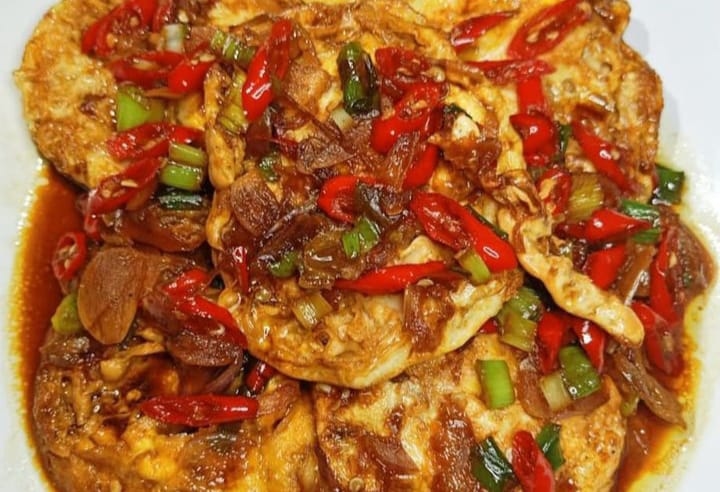 Resep 3 Variasi Olahan Telur Ceplok, Rasanya Lezat dan Mudah Dibuat di Rumah, dari Pedas Manis hingga Kuah Santan