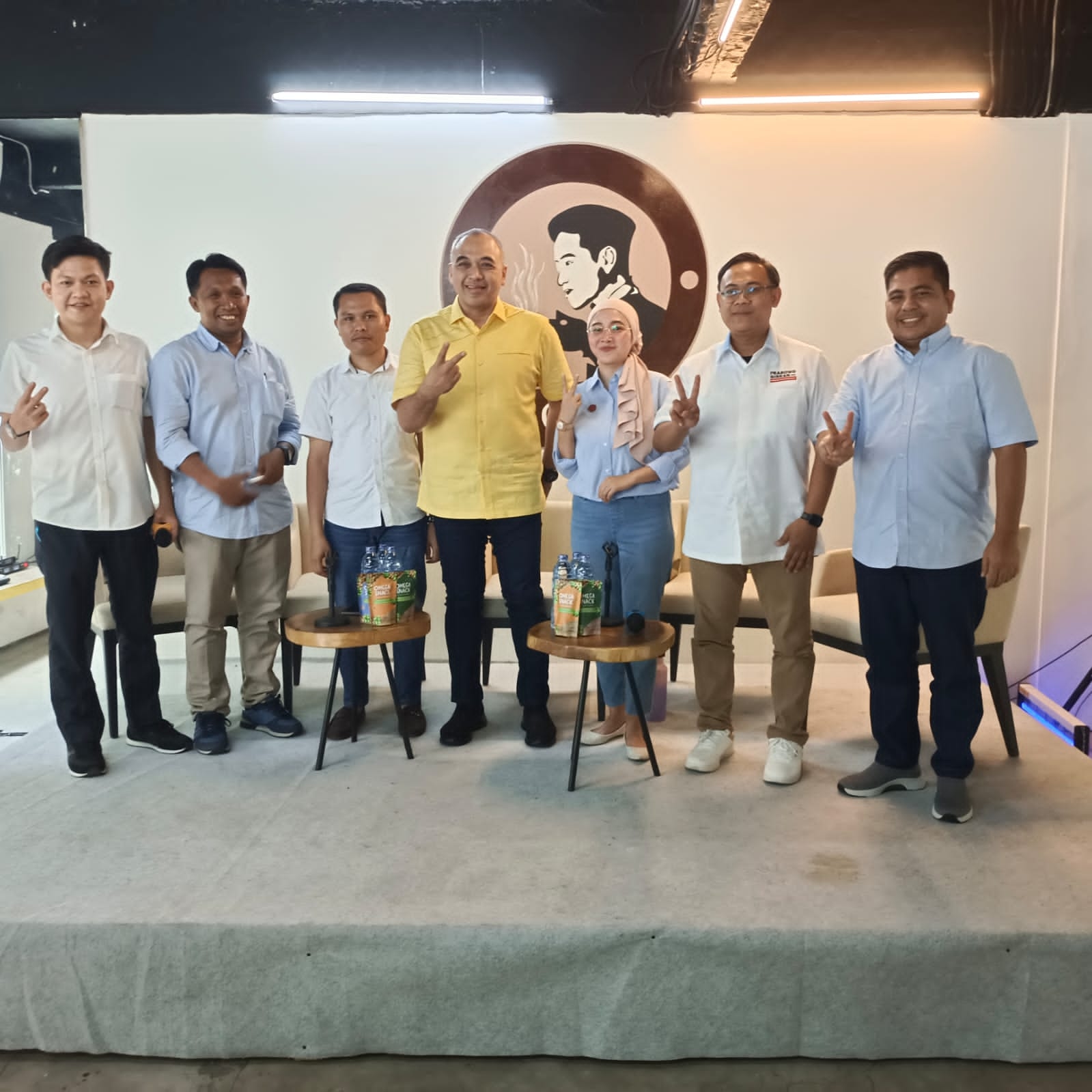 Gelar Sharing dan Ngobrol Bareng Jaringan Relawan Gibran, Bang Zaki Berpesan: Anak Muda Jangan Golput!