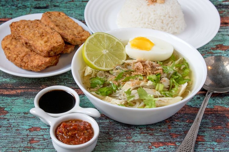 Resep Soto Ayam Banten, Pakai Kentang Goreng, Sohun, dan Telur Rebus, Rasanya Gurih dan Segar