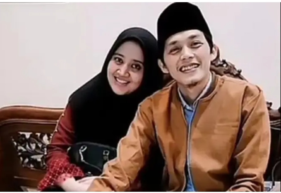 Profil Ning Nila Istri Gus Iqdam, Hafal 30 Juz Alquran Putri dari Kiai di Jawa Timur