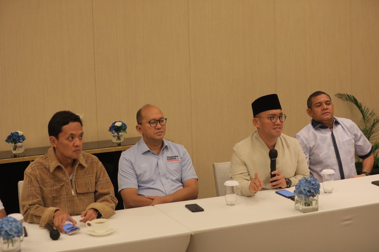 Heboh! Prabowo Dituding Terlibat Korupsi Pembelian Pesawat Mirage, TKN Berikan Klarifikasi: Itu Hoaks!