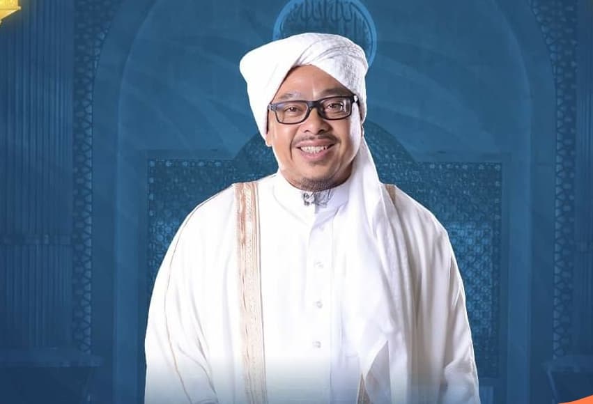 Jadwal Sholat Tarawih di Masjid Istiqlal Malam Ini, Penceramah Mursyid Tarekat Idrisiyyah Tasikmalaya KH Syeikh Fathurrahman
