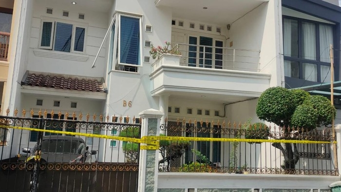 Bareskrim Polri Gerebek Pabrik Ekstasi Milik Gembong Narkoba Fredy Pratama di Perumahan Elite Sunter Agung Tanjung Priok, 6 Orang Diamankan