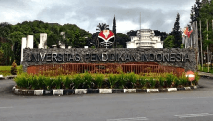 Mau Jadi Guru? Berikut 10 Kampus Terbaik Bidang Ilmu Pendidikan di Indonesia Versi SIR 2024, Kamu Pilih Masuk yang Mana?