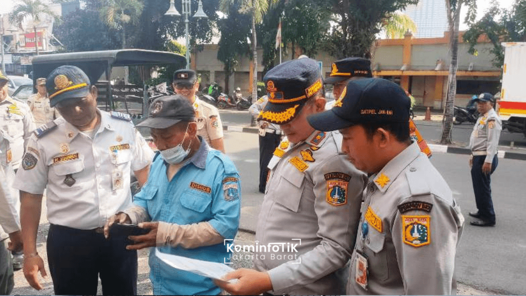 Masalah Parkir Liar di Jakarta sedang Diperbaiki, Golkar: Perlu Pembinaan Bagi Para Jukir