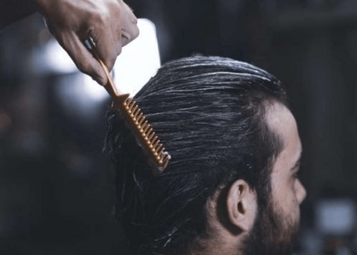 Kenapa Sih Pria Harus Menggunakan Minyak Rambut? Ini Alasannya