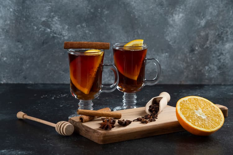 Ingin Beralih dari Kopi ke Teh? 4 Hal Ini Bisa jadi Pertimbangan
