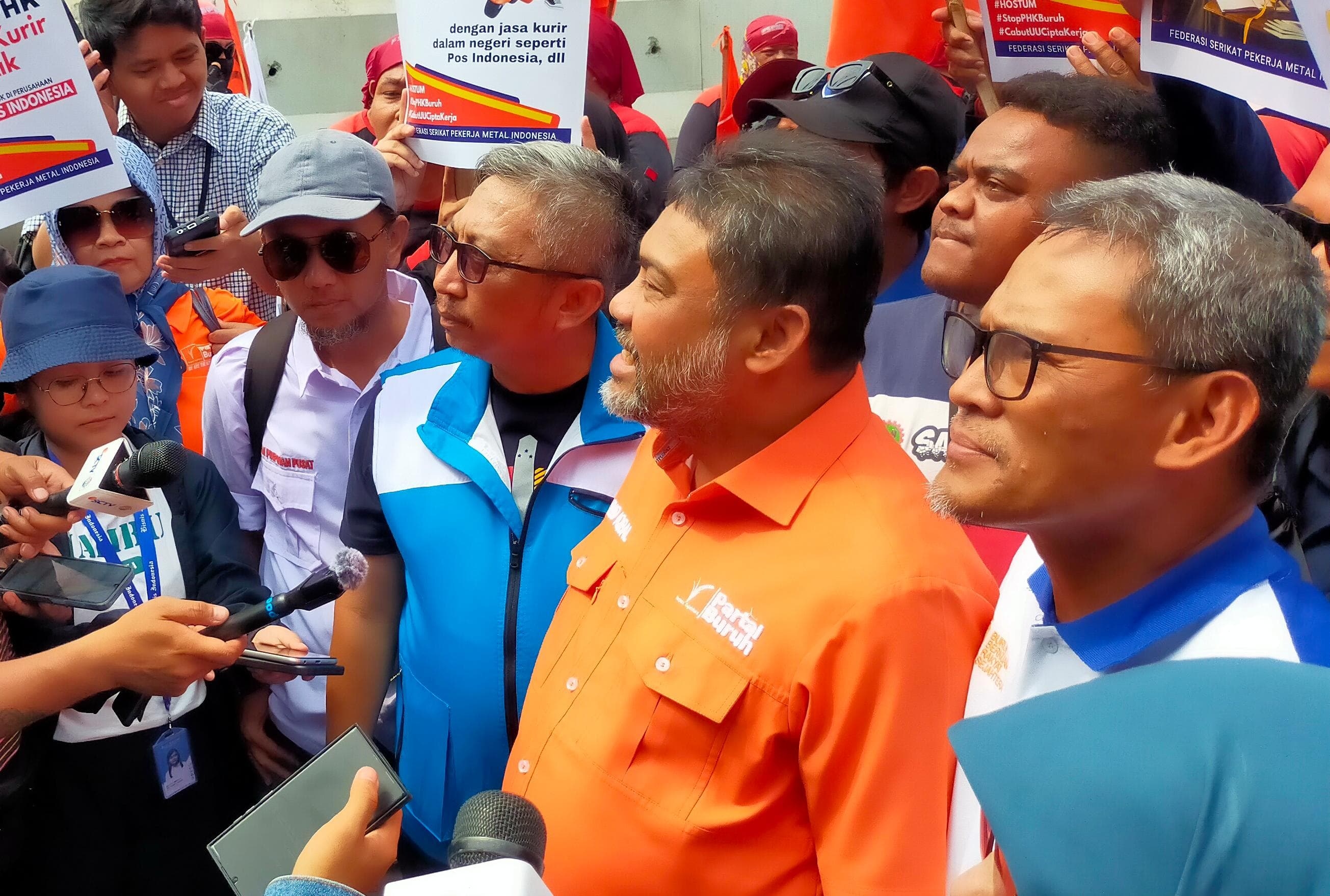 Demo Tolak UU Cipta Kerja Tidak Didengar Pemerintah, 5 Juta Lebih Buruh Ancam Mogok Nasional