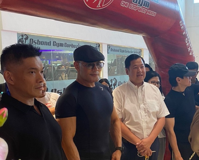 Deddy Corbuzier Ajak Warga Jakarta Sehat dengan Hadirkan Osbond Gym Corbuzier Series di Gajah Mada Plaza