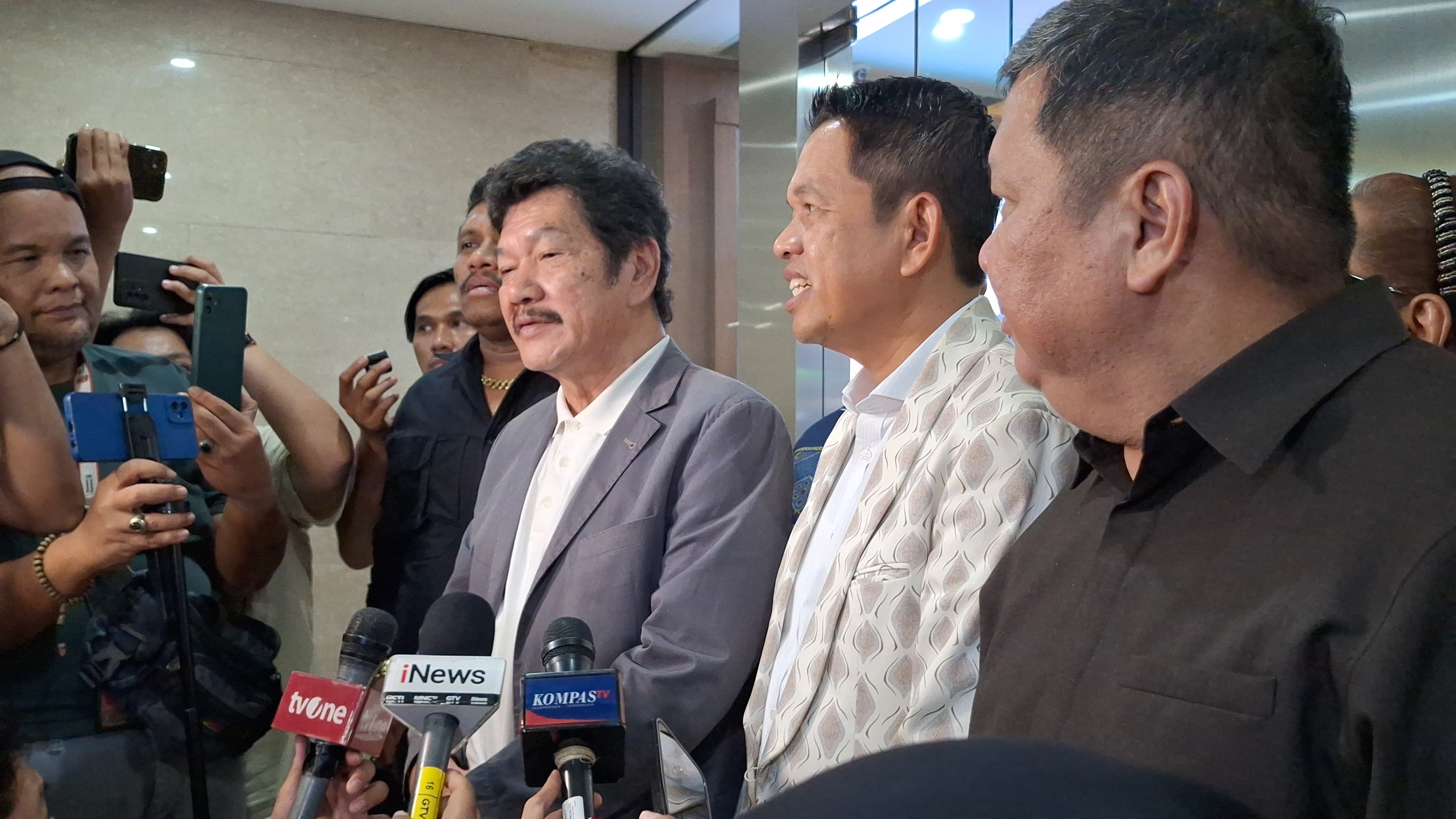 Babak Baru Kasus Vina Cirebon: Iptu Rudiana Somasi Dedi Mulyadi, Hotman Paris Sebut Bakal Makin Seru hingga Adu Pengacara