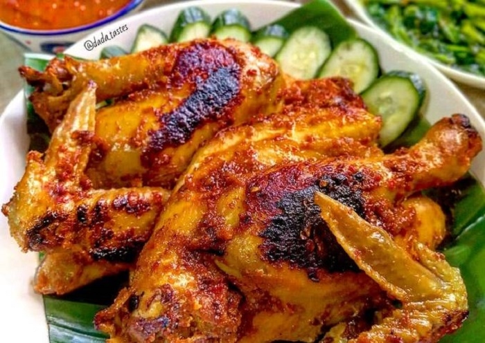Resep Ayam Bakar Taliwang, Cocok untuk Jadi Bekal Makan Siang di Tempat Kerja