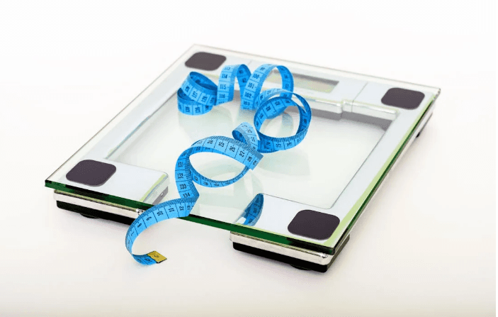 Mengenal Diet Intermitten Fasting: Metode, Manfaat, Risiko dan Pertimbangan