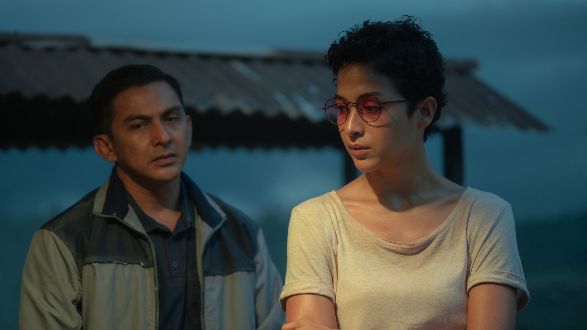 Mainkan Film Thriller Berjudul 'Kabut Berduri', Putri Marino Rela Potong Cepak Demi Perannya Sebagai Detektif