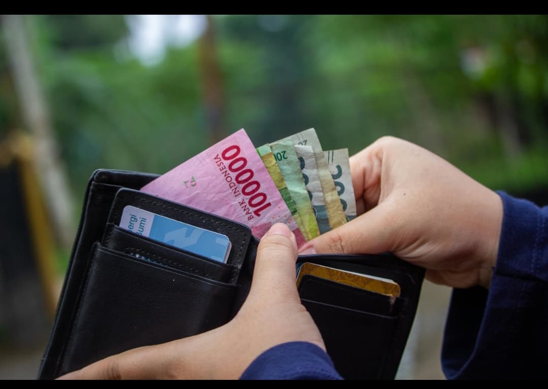 Tenang Bansos Desember 2025 Bakal Cair, Menyambut Awal Tahun Pegang Duit