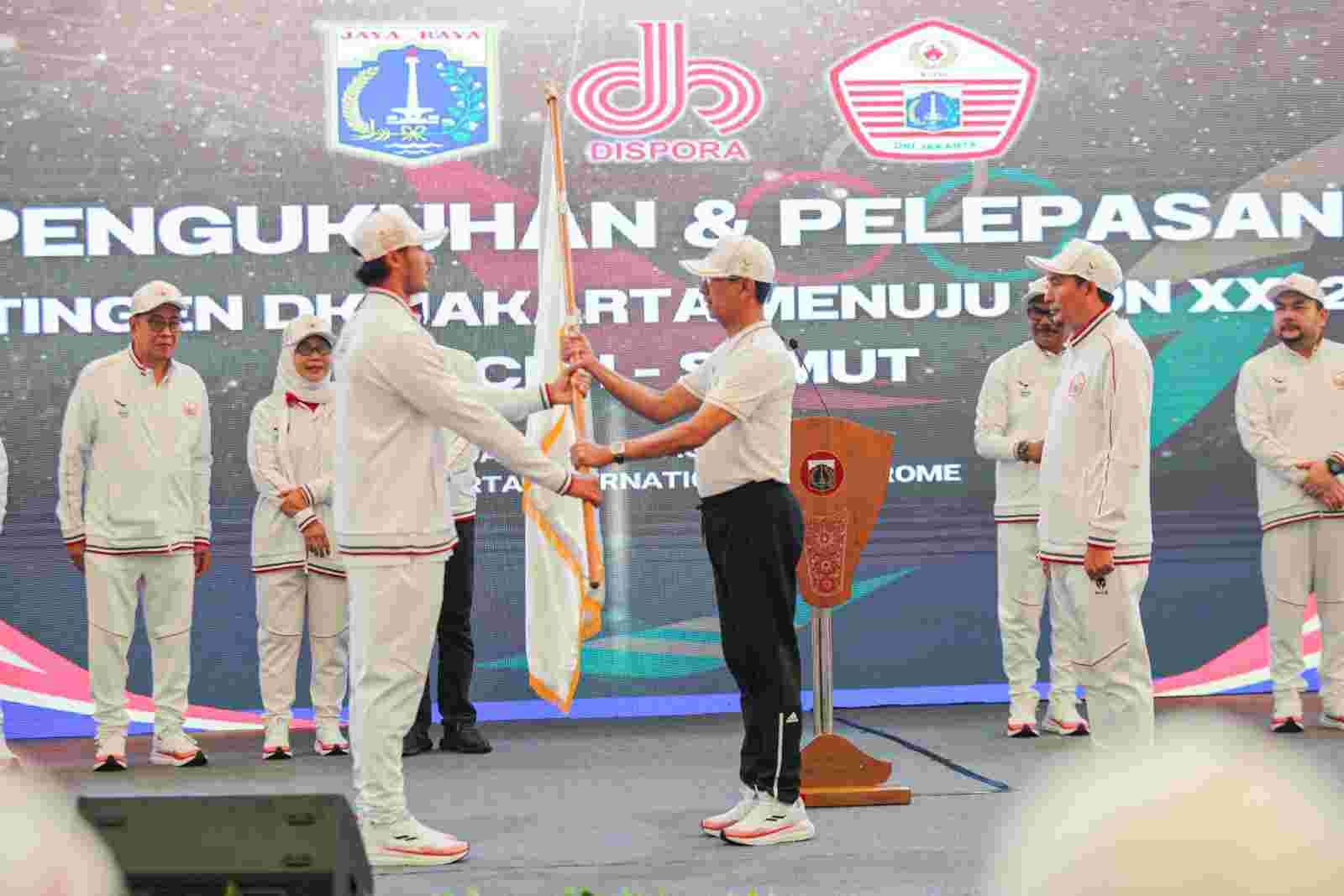 Lepas Ribuan Atlet untuk Ikut PON Aceh-Sumut 2024, Heru Budi Minta Raih Medali Lebih Baik dari Capaian PON 2021