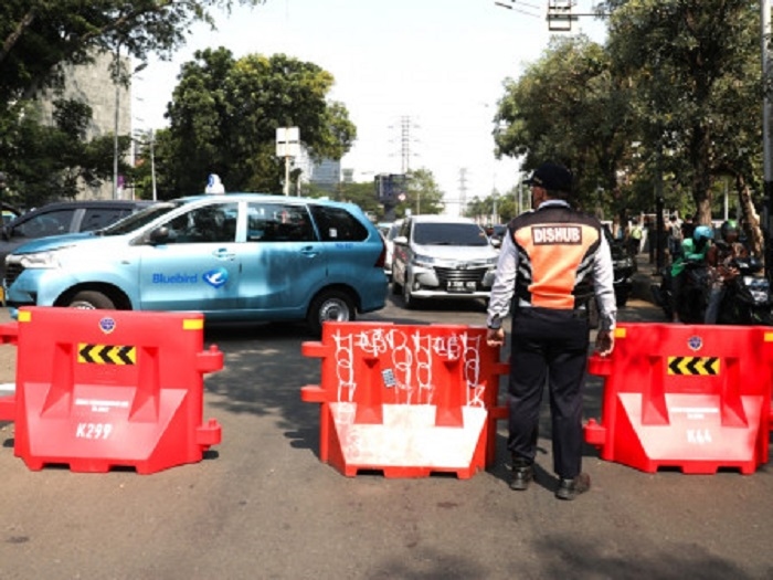 Simak! Berikut ini Rekayasa Lalin, Tempat Parkir dan Rute TransJakarta saat Malam Muhasabah di Monas Hari Ini