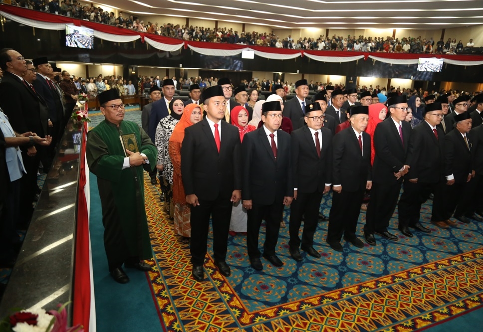 Ada Astrid Kuya hingga Bebizie, Berikut 106 Anggota DPRD DKI Terpilih Periode 2024-2029 Laksanakan Sumpah Janji Saat Pelantikan
