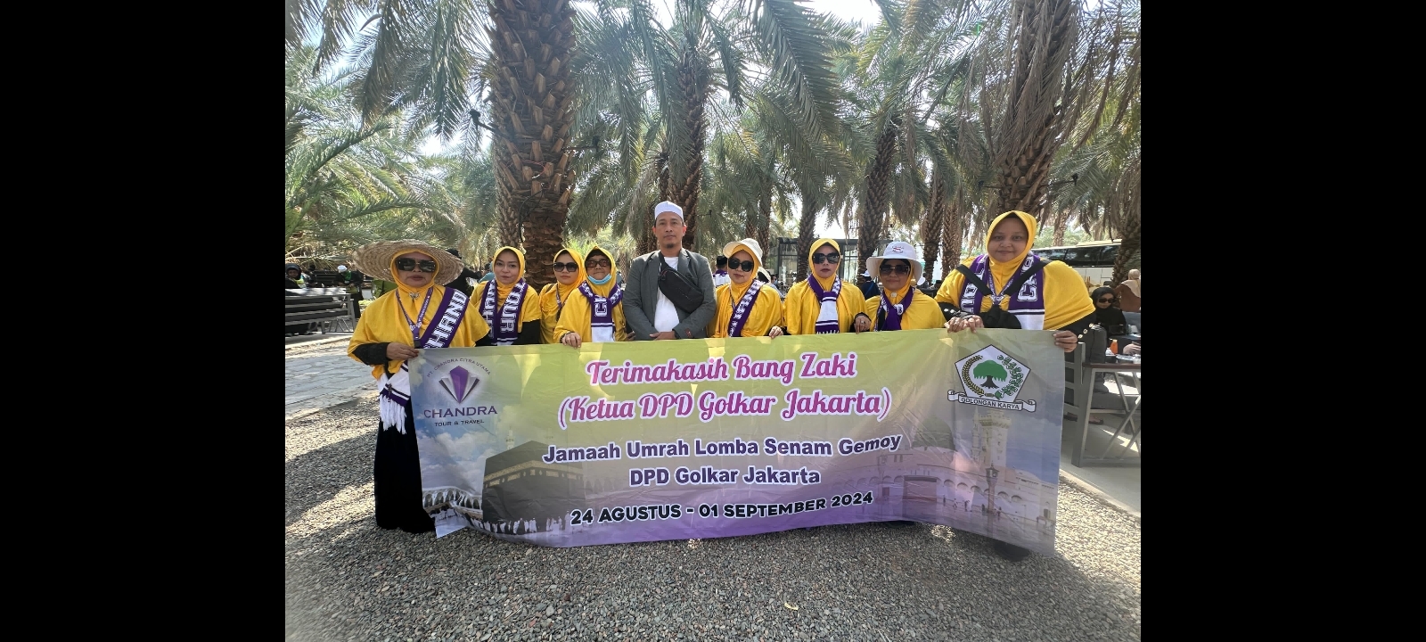 Bang Zaki Berangkatkan Umroh 10 Warga Jakarta Pemenang Doorprize, Peserta Bersyukur dan Terharu Bisa ke Baitullah