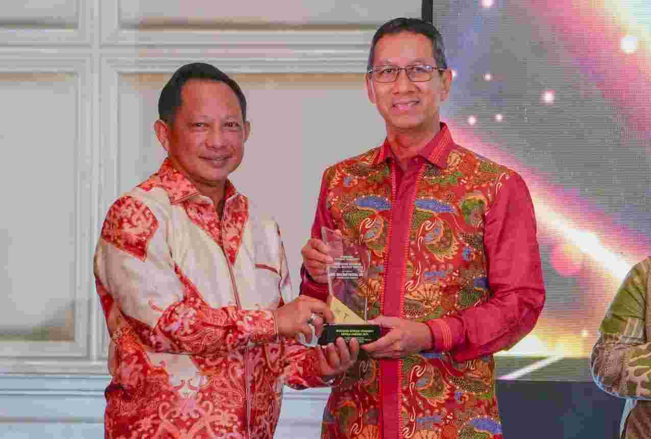 Kalahkan Provinsi Lain, Heru Budi Raih Nilai Tertinggi Apresiasi Kinerja Kepala Daerah dari Mendagri