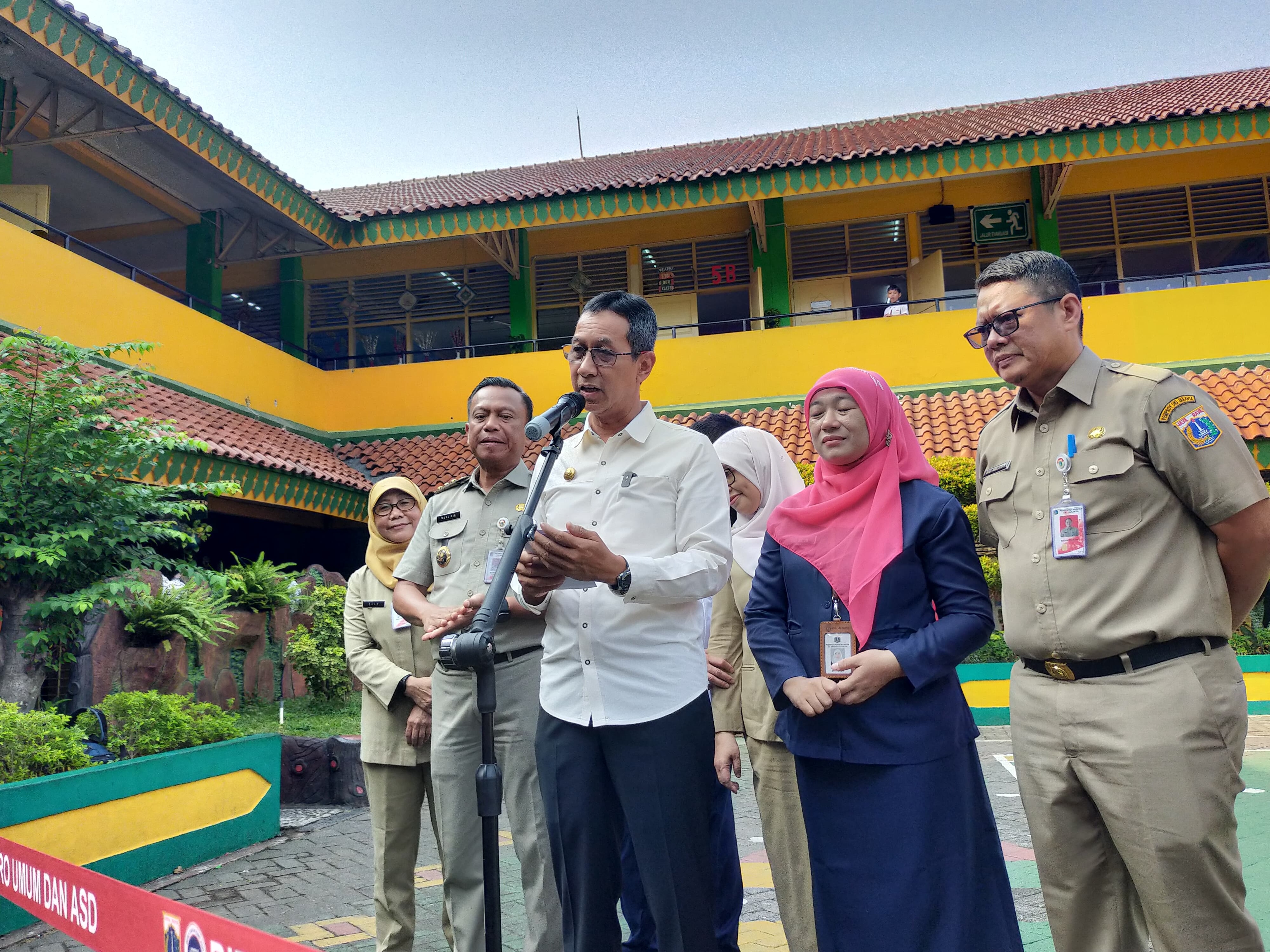 Pj Gubernur Heru Budi Tegaskan WFH Selama Misa Akbar di GBK Senayan Bersifat Imbauan untuk Hindari Kemacetan Terkait Kedatangan Paus Fransiscus