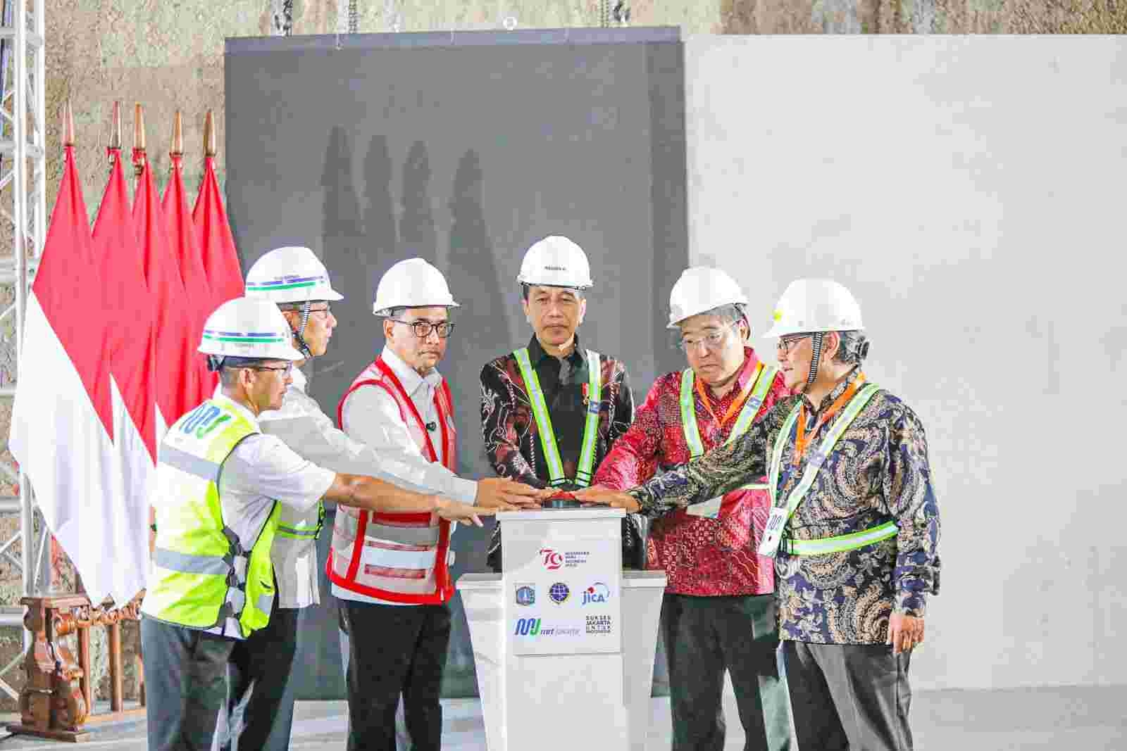 Resmikan MRT Jakarta Lin Timur-Barat, Jokowi Harap Wujudkan Jakarta Kota Global dan Aglomerasi