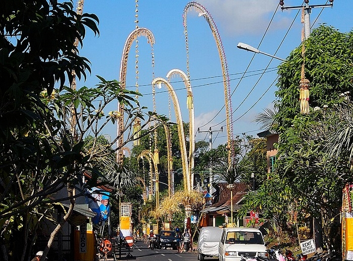 Hari Raya Galungan: Makna dan Rangkaian Perayaan