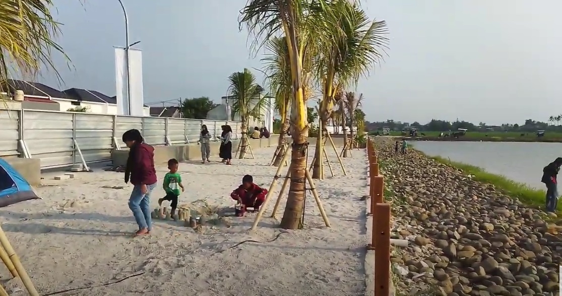 Tempat Wisata di Bekasi Ini Lagi Viral, Spot Pasir Putih Seperti Pantai, Gratis Tiket Masuk, Cocok untuk Liburan Akhir Pekan, Cek Lokasinya di Sini