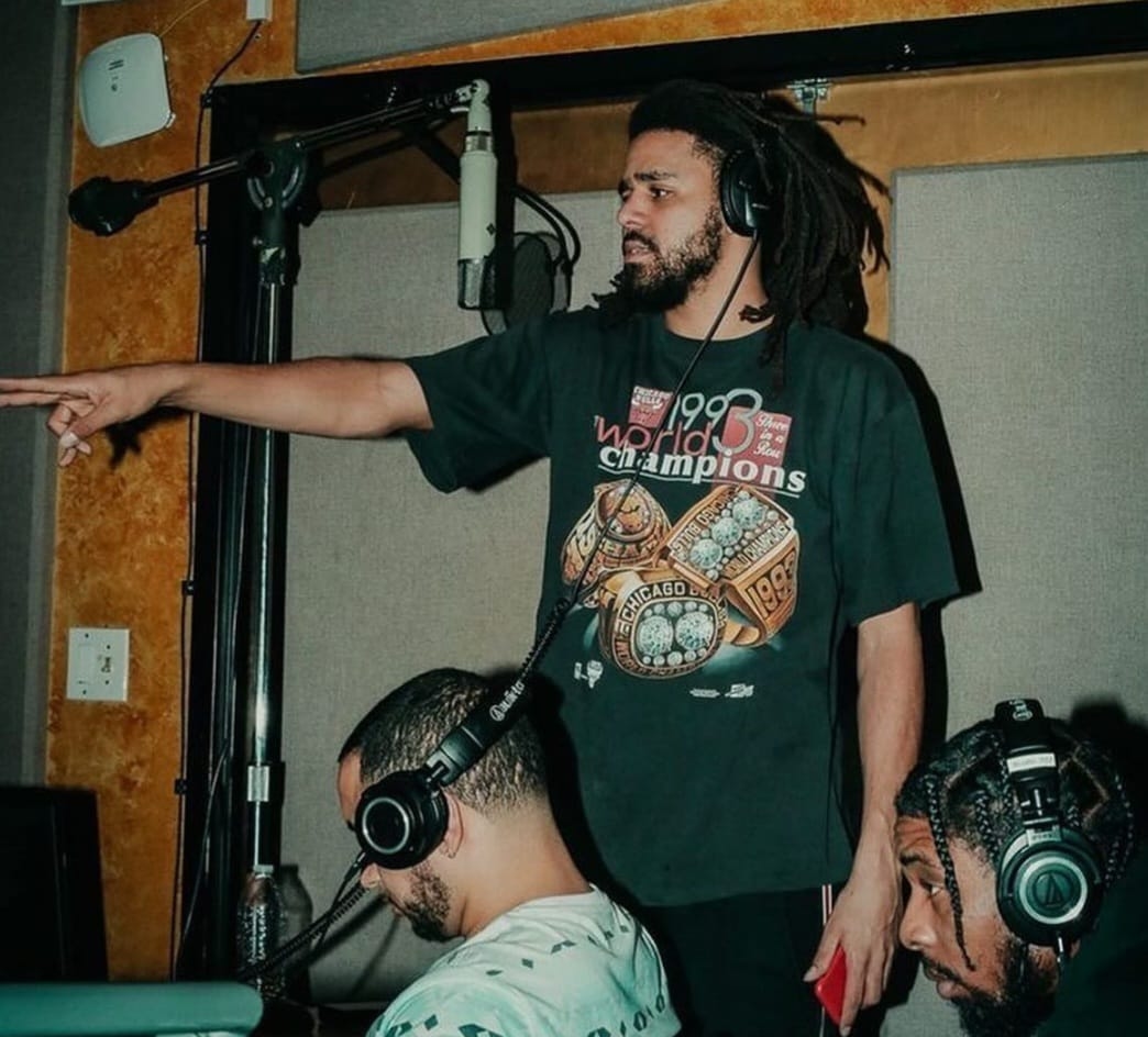 Tak Hanya Eminem, J Cole Juga Sindir P Diddy Lewat Lagu, Bongkar Rahasia Industri Musik Hollywood