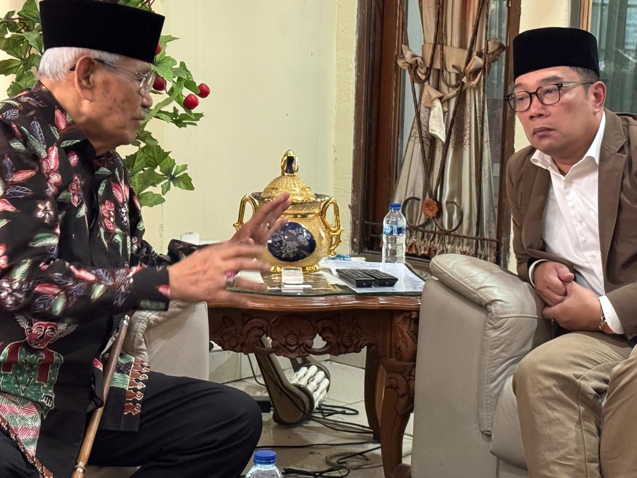 Bertemu Dedengkot Betawi Haji Nuri, Cagub Ridwan Kamil Dapat Pesan Penting ini, Demi Jakarta Baru yang Lebih Maju
