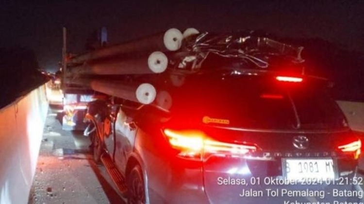 Rombongan Kapolres Boyolali Terlibat Kecelakaan di Tol Batang, Dua Orang Dinyatakan Tewas