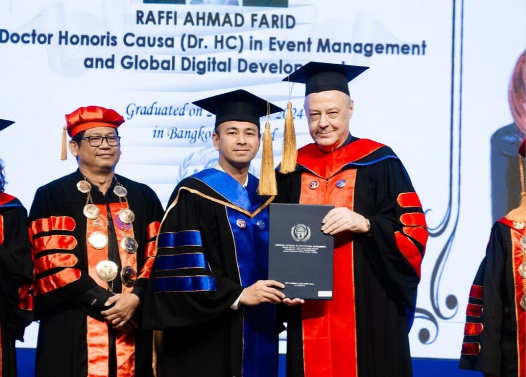 Raffi Ahmad Kena Sindir Andre Taulany Cs Soal Gelar Doktor Honoris Causa