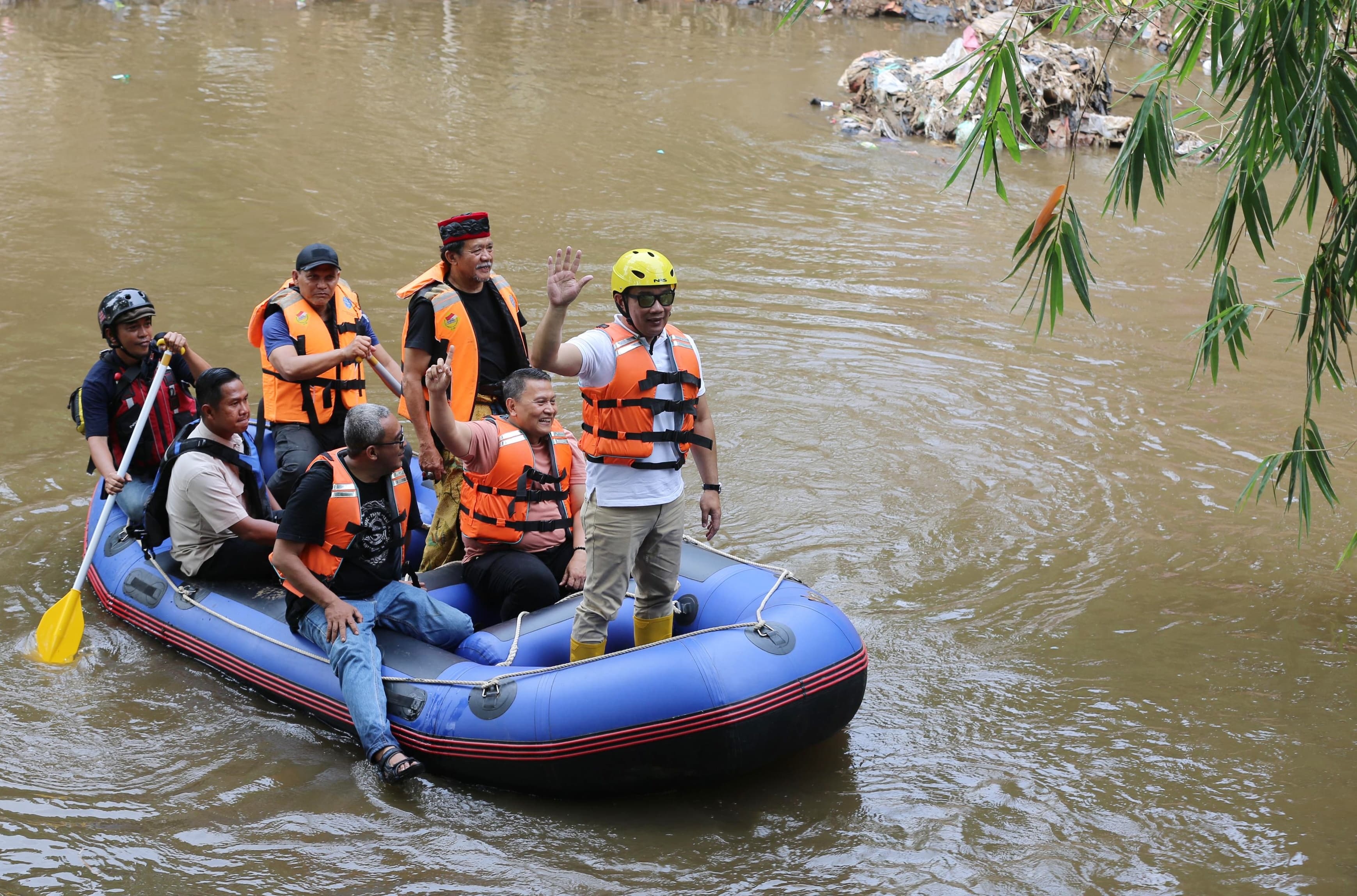 Ridwan Kamil Akan Bangun Ciliwung dengan Konsep Pentahelix, Pengalaman Tangani Sungai Citarum Saat Jabat Gubernur Jabar