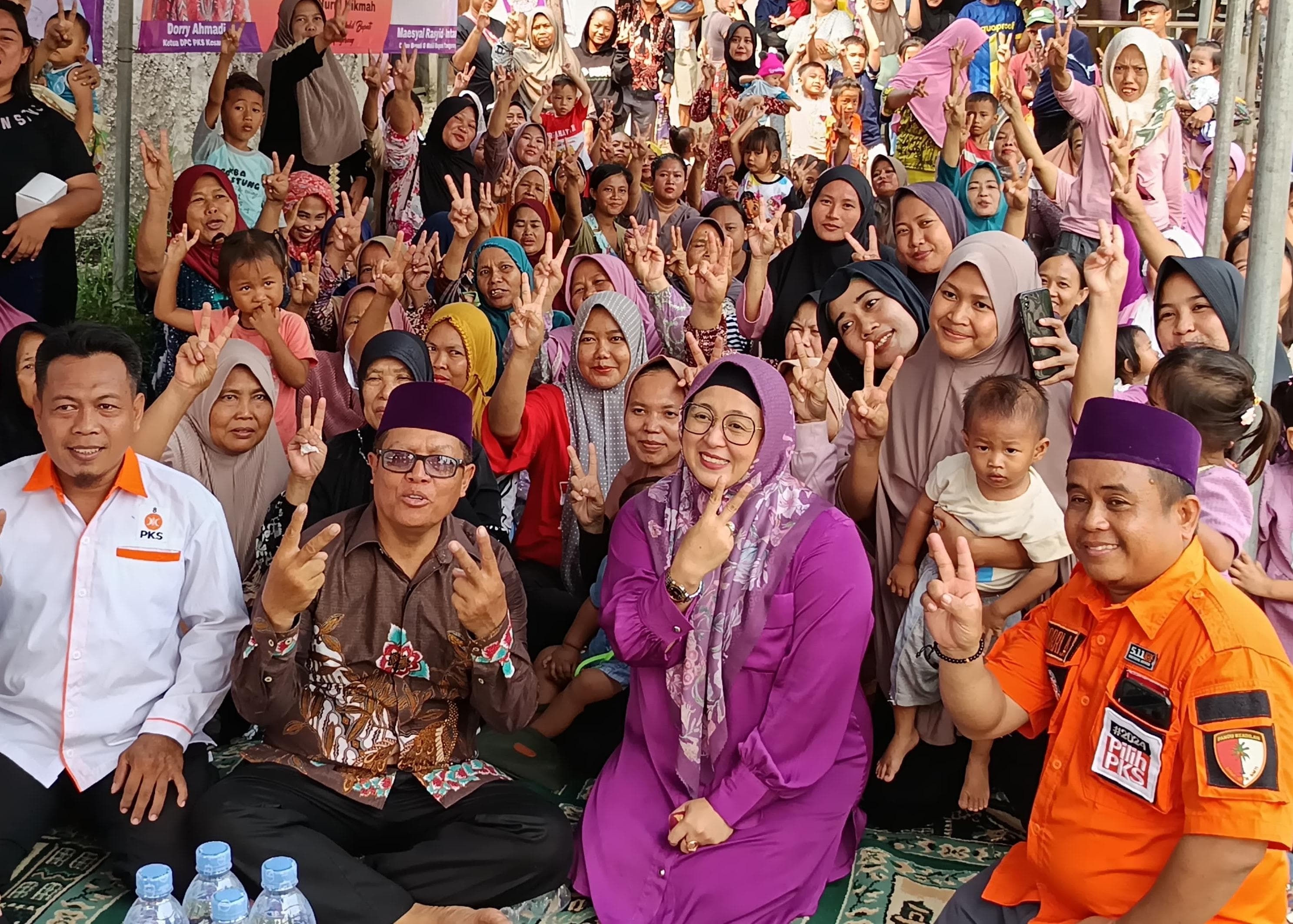 Intan Nurul Hikmah Sapa Ratusan Warga Kosambi Barat, Janji Perbaiki Infrastruktur Jalan hingga Pemberdayaan UMKM