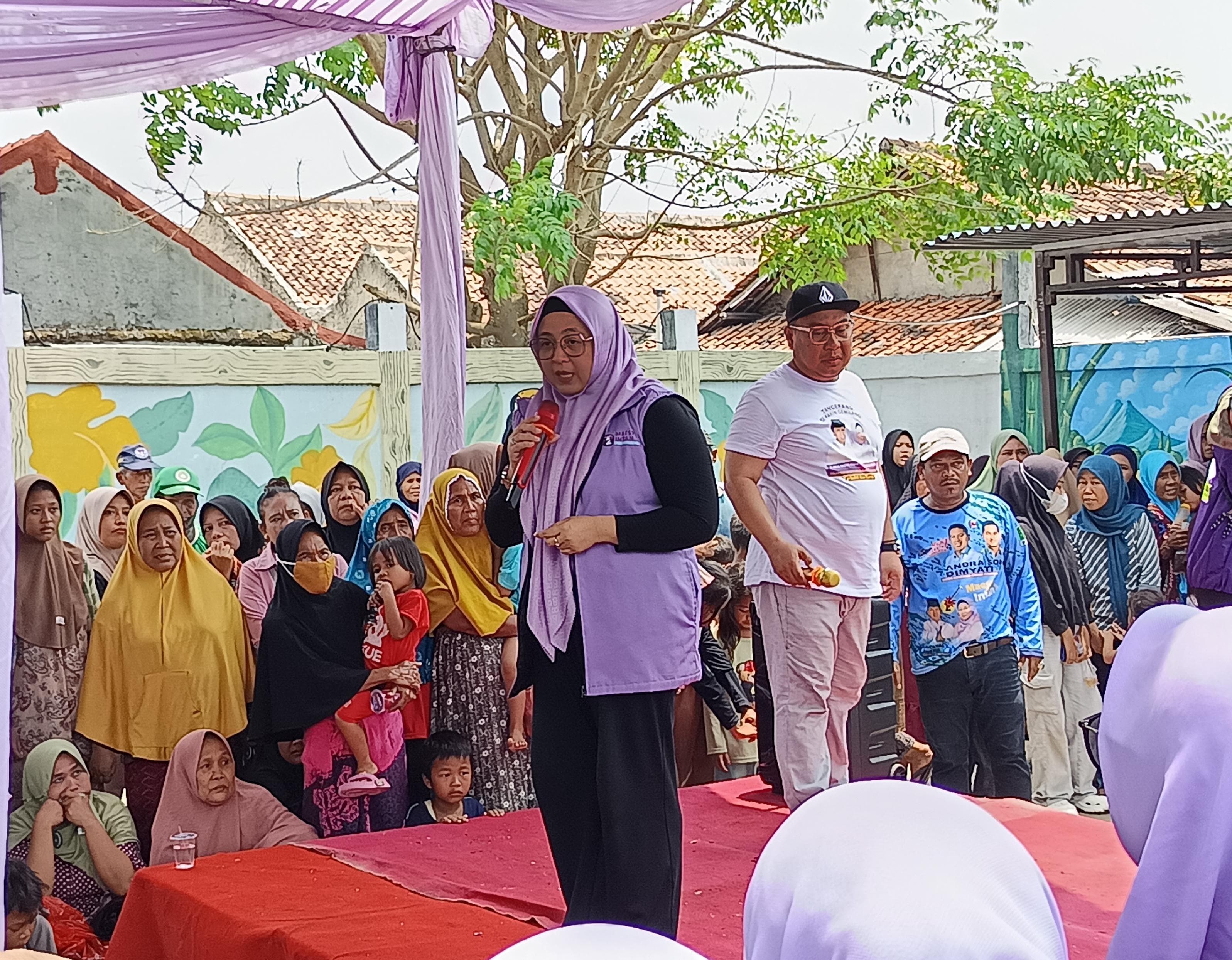 Ketemu Ibu-Ibu Tegal Kunir Lor, Intan Nurul Hikmah Janji Akan Jadi Tempat Curhat Bagi Perempuan Kabupaten Tangerang