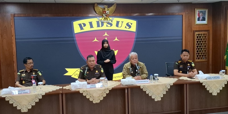 Kejagung Tetapkan Ibu Ronald Tannur Tersangka Suap Hakim, Ini Perannya Dalam Vonis Bebas Kasus Pembunuhan Dini Sera