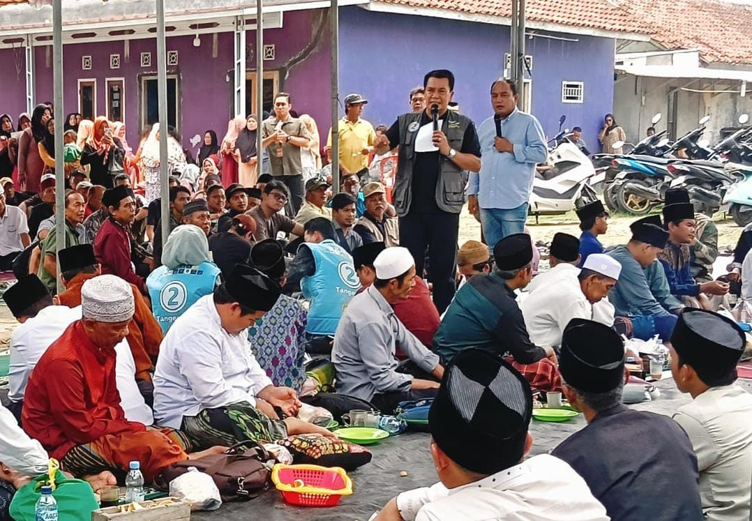 Sambangi Warga Cikasungka, Maesyal Rasyid Komitmen Tambah Porsi Insentif Bagi Guru Ngaji di Kabupaten Tangerang