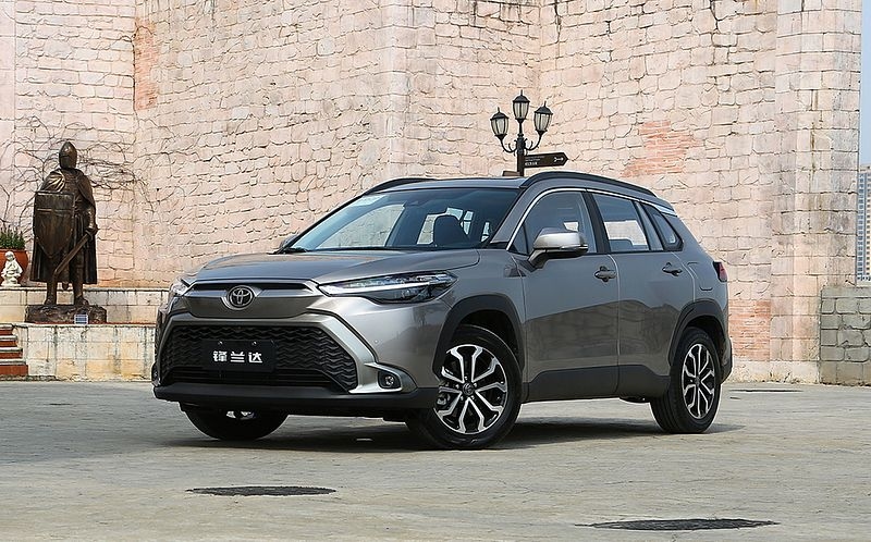 Toyota Frontlander Bikin SUV Lokal Ketar-Ketir! Kombinasi Desain Futuristik dan Performa Tangguh yang Menggiurkan