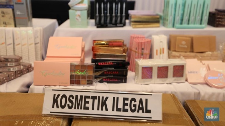 Wanita Wajib Tahu! Berikut 16 Produk Kosmetik Suntik yang Izinnya Dicabut BPOM Karena Berbahaya, Ada Merek yang Biasa Kalian Pakai?