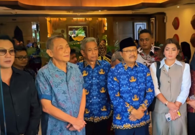 Denny Sumargo dan Pratiwi Noviyanthi Sambangi Kemensos, Agus Positif Dipanggil?