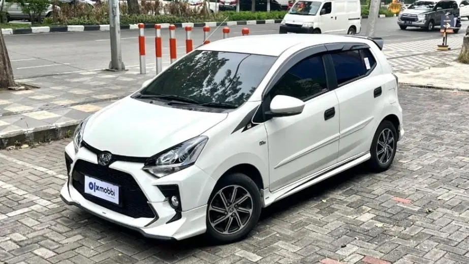 Toyota Agya 1.2 GR Sport 2022 Bekas, Kondisi Seperti Baru, Dijual Murah Cuma 20 Jutaan!
