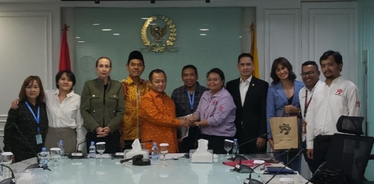 Audiensi DMFI dengan Ketua Fraksi Golkar DPR RI, Dorong RUU Pelarangan Daging Anjing dan Kucing