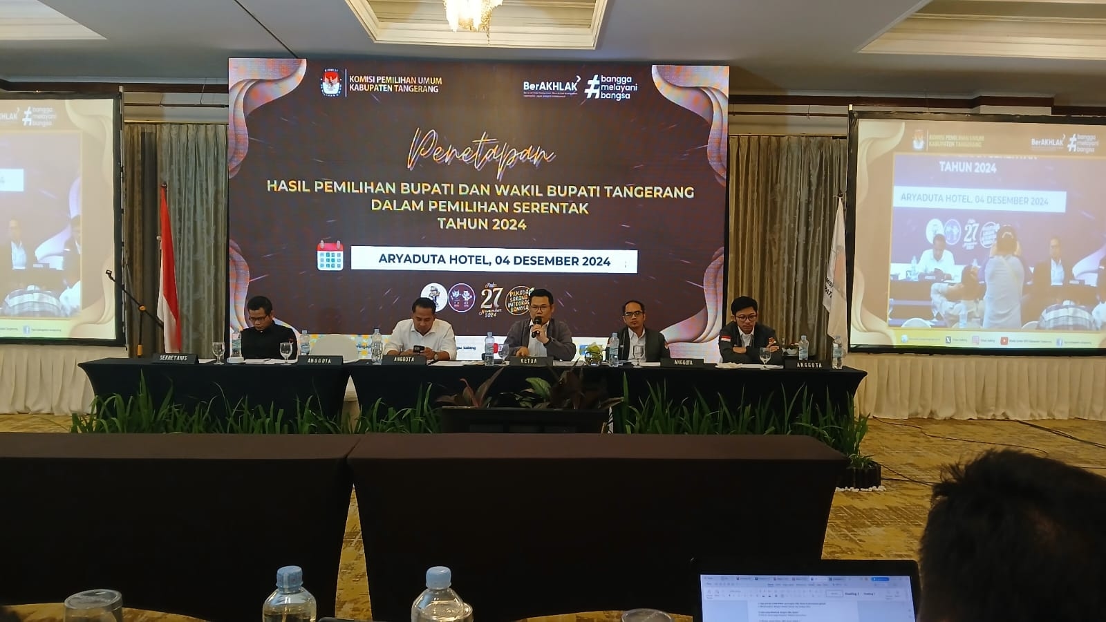 Unggul di Semua Kecamatan, KPU Kabupaten Tangerang Umumkan Maesyal-Intan Raih 995.486 Suara