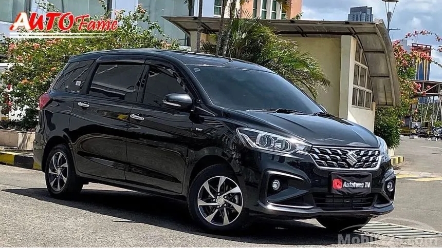 Simulasi Kredit Mobil Bekas: Suzuki Ertiga GX Hybrid 2023, DP Minim Cicilan Murah