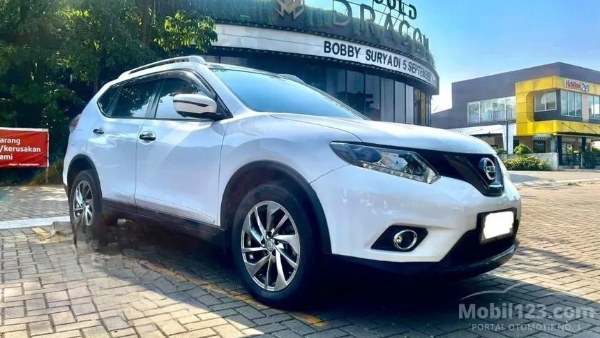 Bursa Mobil Bekas Desember 2024: Nissan X-Trail 2015, Segini Harga Cash dan Simulasi Kreditnya, Cicilan Mulai Dari 3 Jutaan