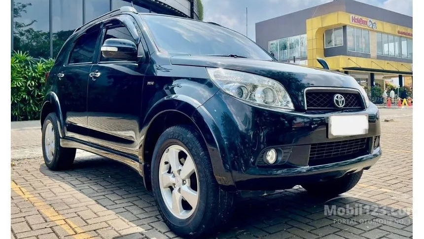 Tampangnya Bulat Klasik, Toyota Rush G MT 2008 Bekas, Masih Gahar di Akhir Tahun 2024, Harganya Turun Drastis Jadi Segini