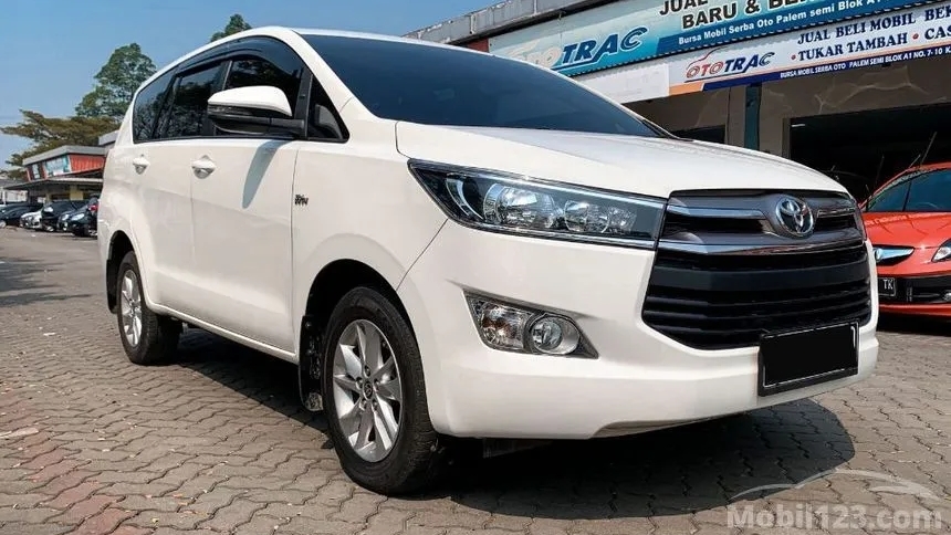 Harga Spesial Akhir Tahun, Skema Kredit Toyota Kijang Innova G MPV 2018 Bekas, Cicilannya Mulai Dari 4 Jutaan Aja!