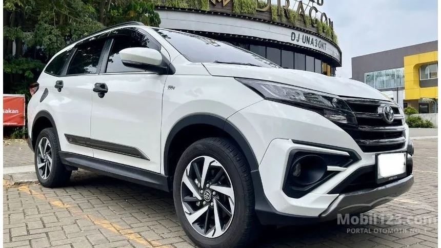 Simulasi Kredit Mobil Bekas: Toyota Rush GR Sport 2023, Unit Masih Seperti Baru, DP dan Cicilannya Ringan Tanpa Beban!